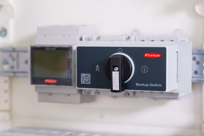 Fronius Backup Controller & Backup Switch