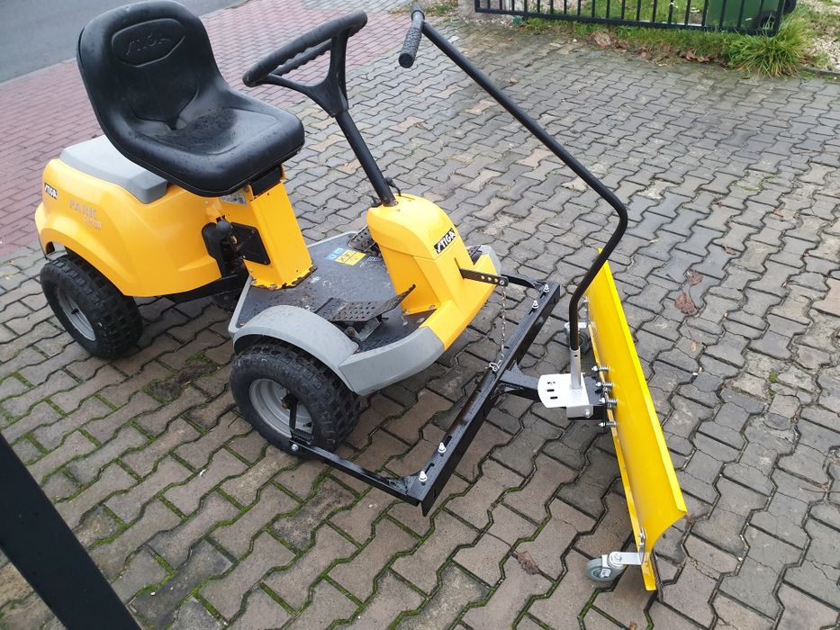 Schneeschild für Stiga Rasentraktor mit Adapter
